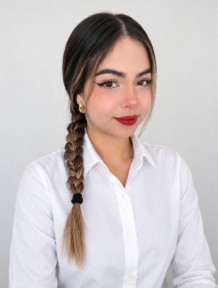 Mishelle Andrea Pazmiño Burgos