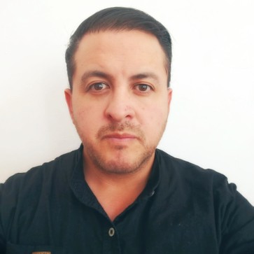 Alex Gustavo León Lema