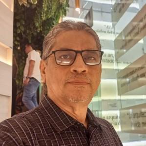 JOSE IVAN MEDINA ARCENTALES, Arq. Mgtr..