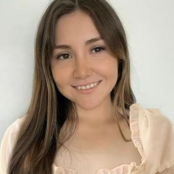 Domenica Arias. M.D.