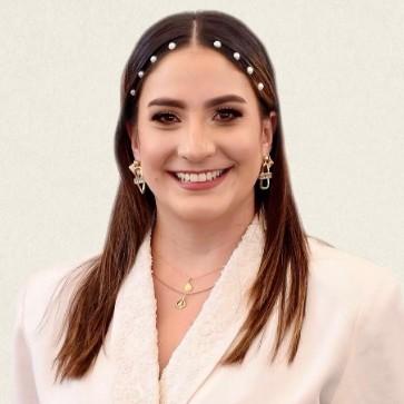 Belén Antonella Loza Pavón