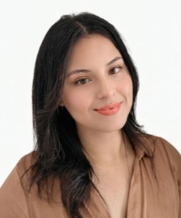 CARLA SAAVEDRA