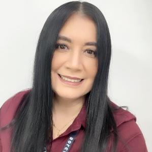 Carlota Esmeralda Benavides Valero