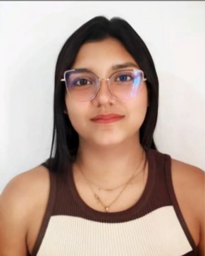 Genesis Elizabeth Zambrano Vera