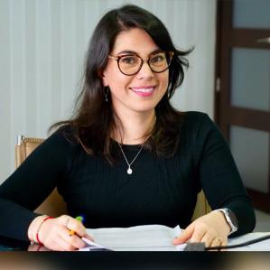 Abg. Janneth Vinueza Betancourt