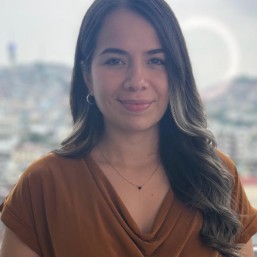 Katty Apolo Vallejo