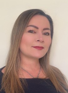 ALICIA ELIZABETH CÓZAR REVELO
