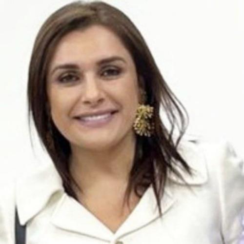 CAROLINA SALOMÉ CASTILLO BURNEO